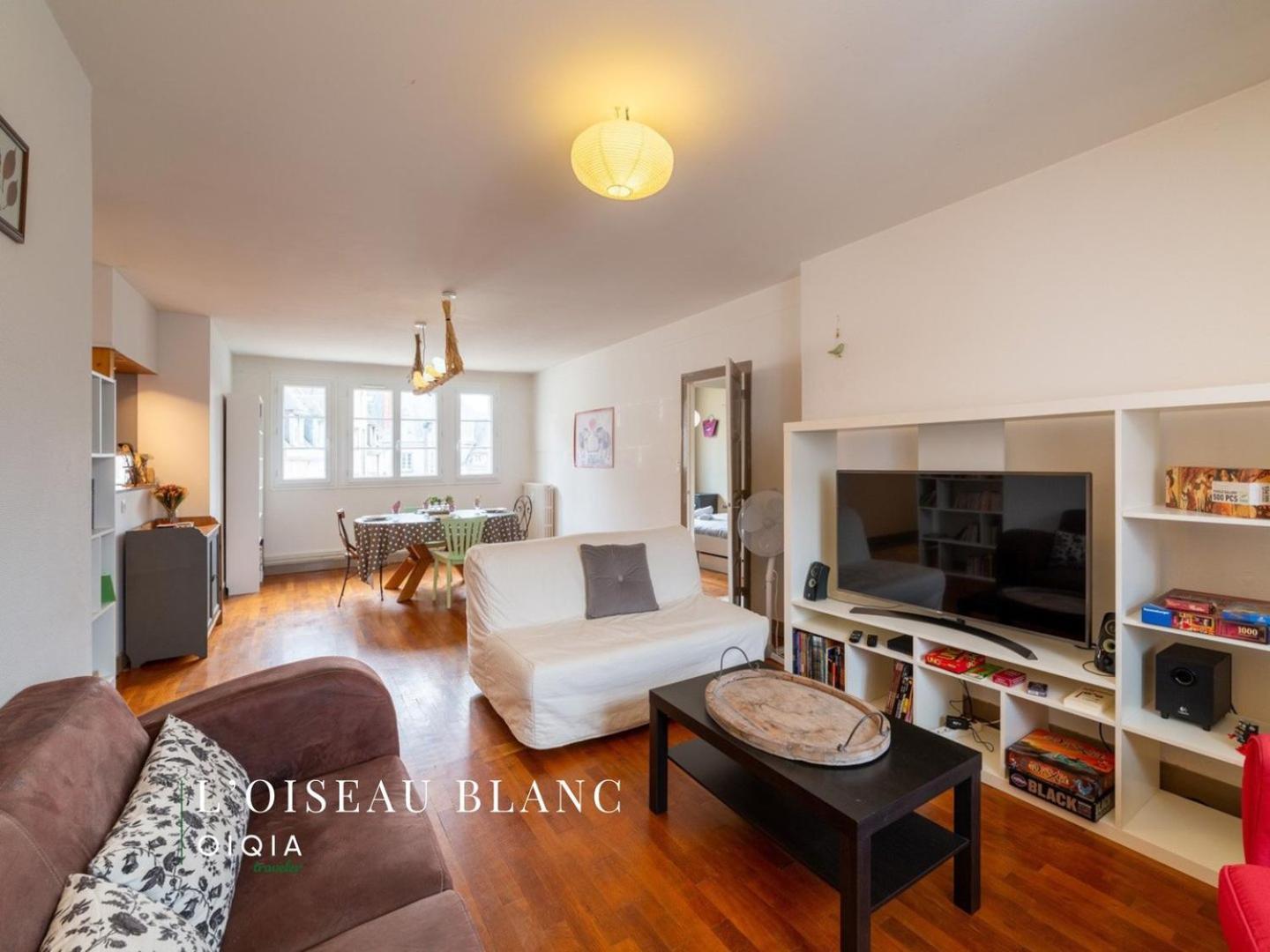 Appartement L'Oiseau Blanc - Hyper Centre - Arrivée Autonome à Blois Extérieur photo
